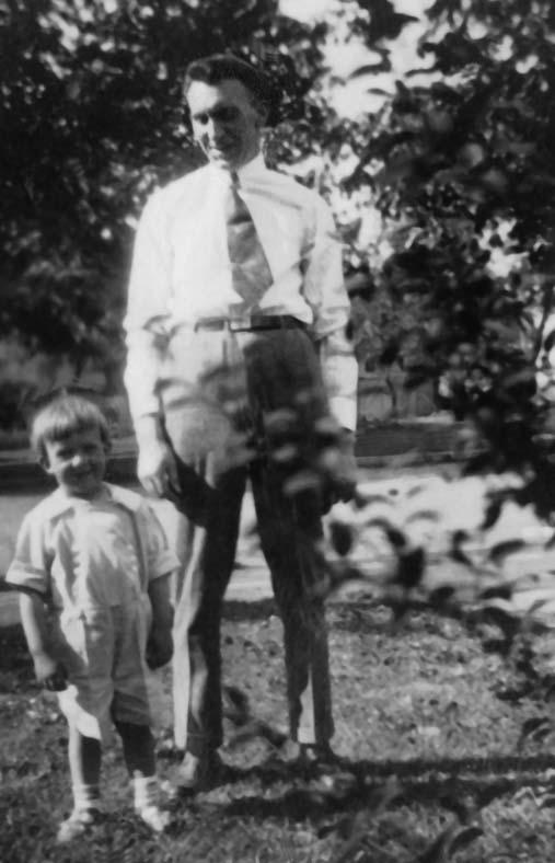 Foto of Jack Hazlett Sr. & Jr.