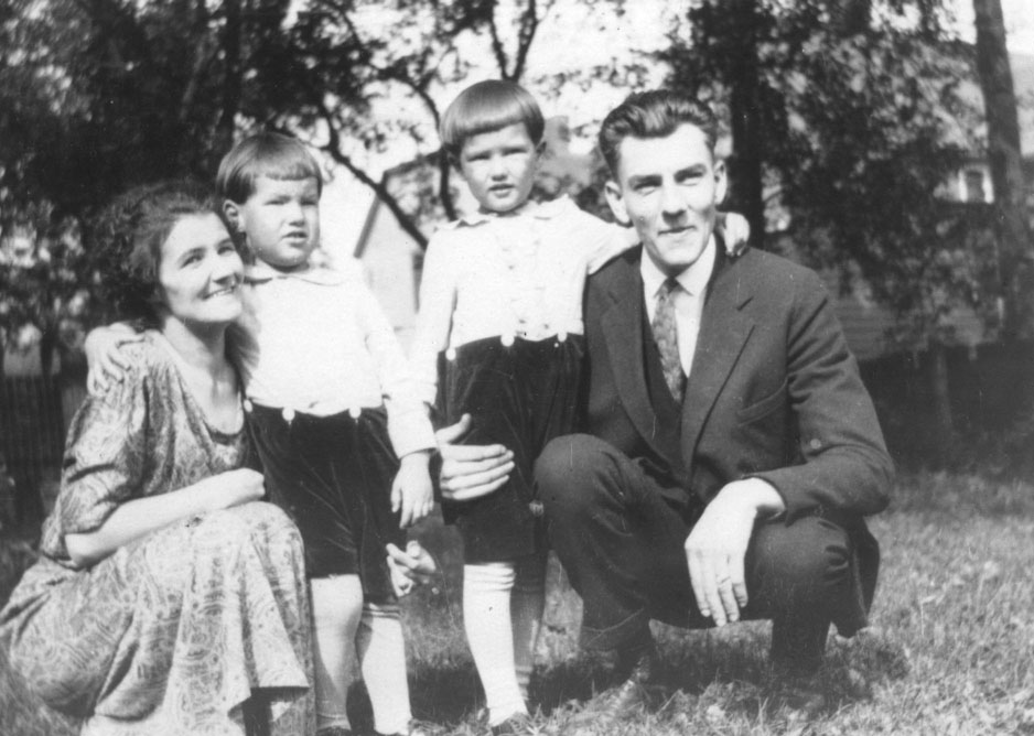 Foto of Merritt Michell Family