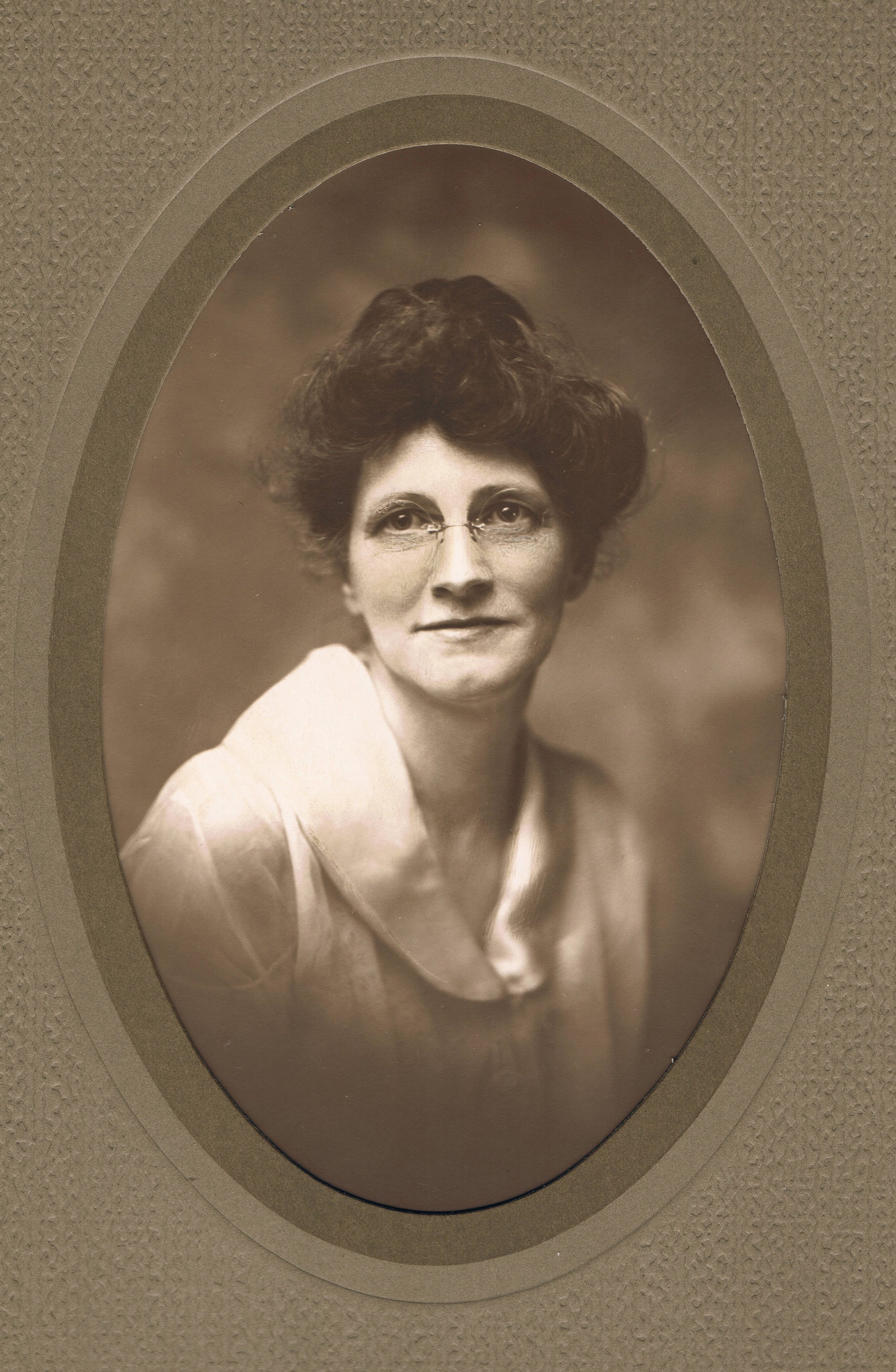 Photo of Frances GOODRICH Hoyt